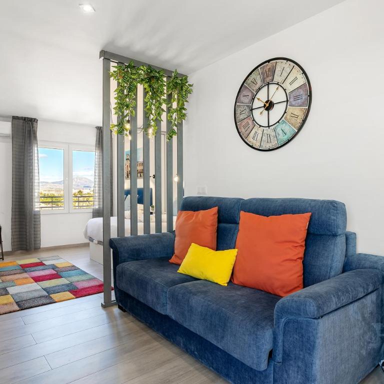 Sky Suites Alicante - Studio Apartment with Sea View 23rd floor - 24