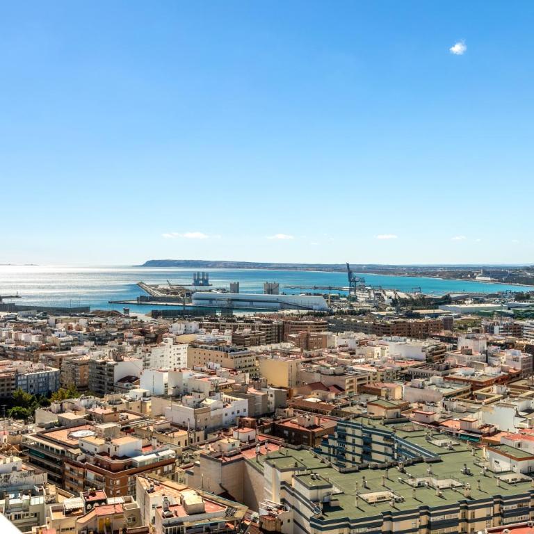Sky Suites Alicante - Studio Apartment with Sea View 23rd floor - 22