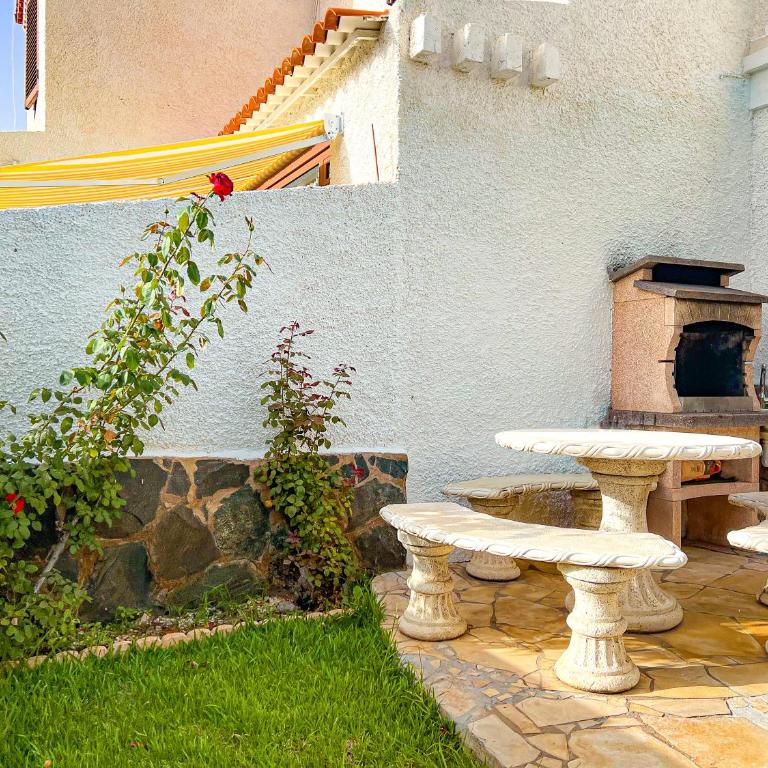 Cozy townhouse with a garden - Apartamento de 2 dormitorios - 2
