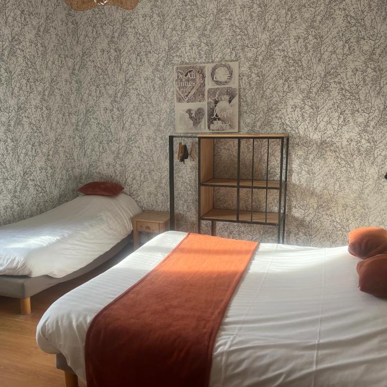 Le petit Montmartre - Chambre Triple - 1