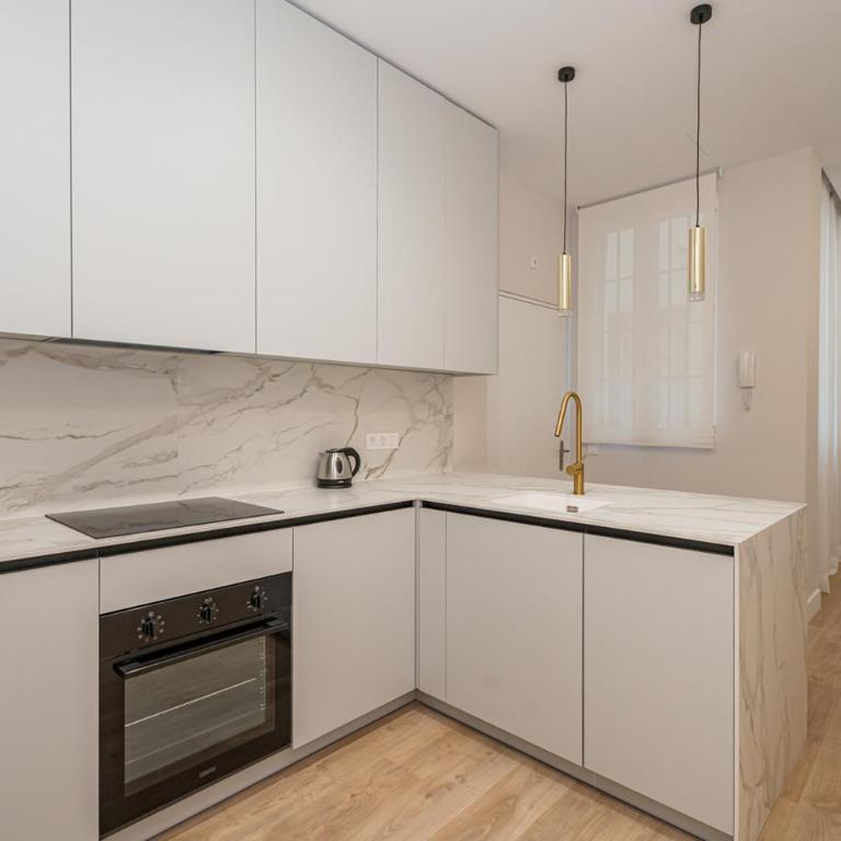 LaLatina IV calle Conde de Romanones 4BR 4BH - Apartment - 8
