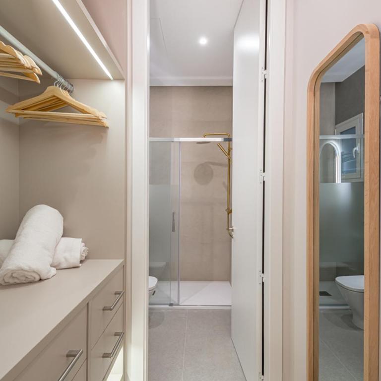 LaLatina IV calle Conde de Romanones 4BR 4BH - Apartment - 46