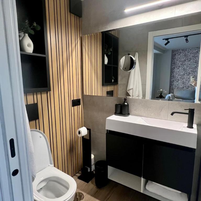 Belle Vue Malaga Suite - Estudio - 12