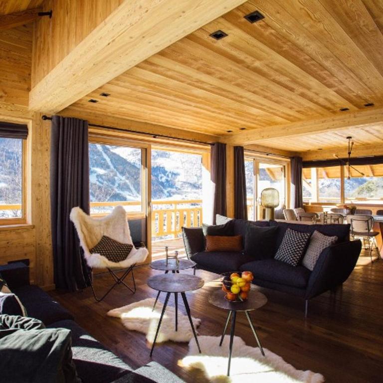 Chalet Luxueux 10 Pers. à Serre Chevalier - Terrasse, Local à Ski, Navette Gratuite - FR-1-762-18 - Chalet - 1
