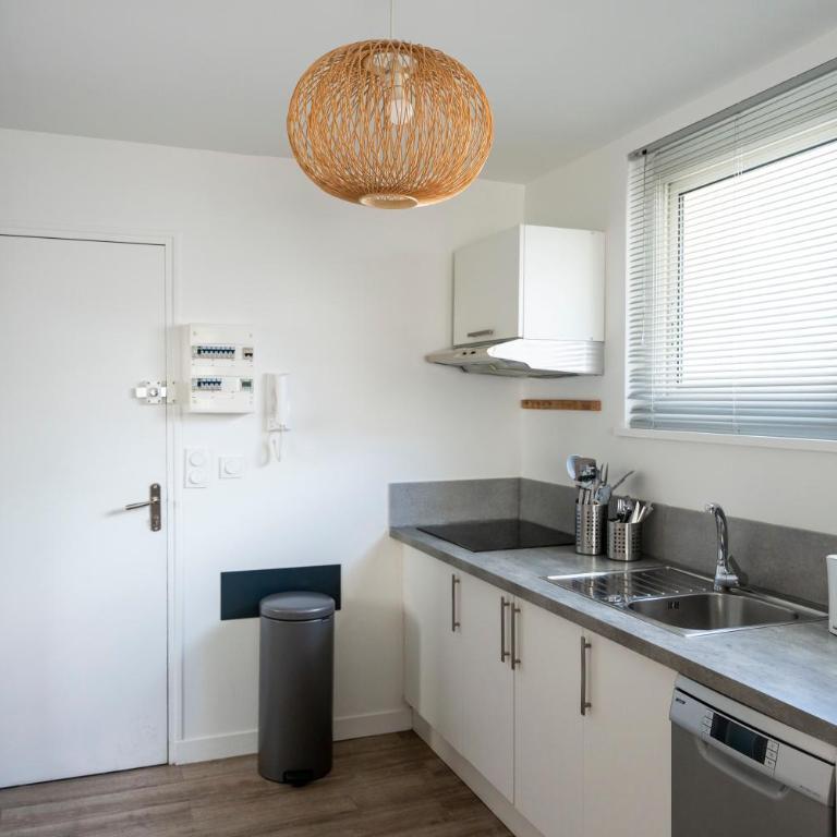 T3 lumineux 60m2 - port & centre - Caen - 4 pers - Apartment mit 2 Schlafzimmern - 5