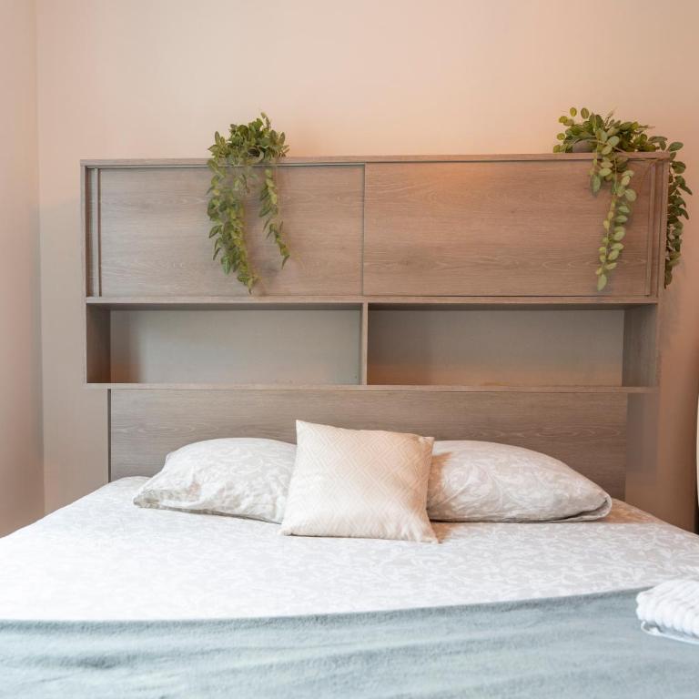 T3 lumineux 60m2 - port & centre - Caen - 4 pers - Apartment mit 2 Schlafzimmern - 7