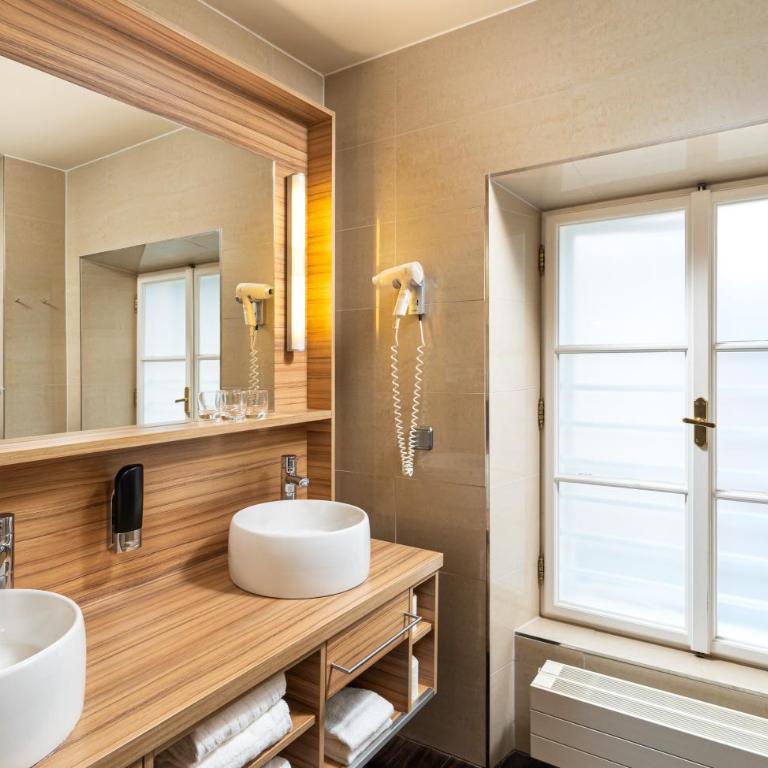 Leonardo Boutique Hotel Salzburg Gablerbräu - Suite mit Doppelbett - 4