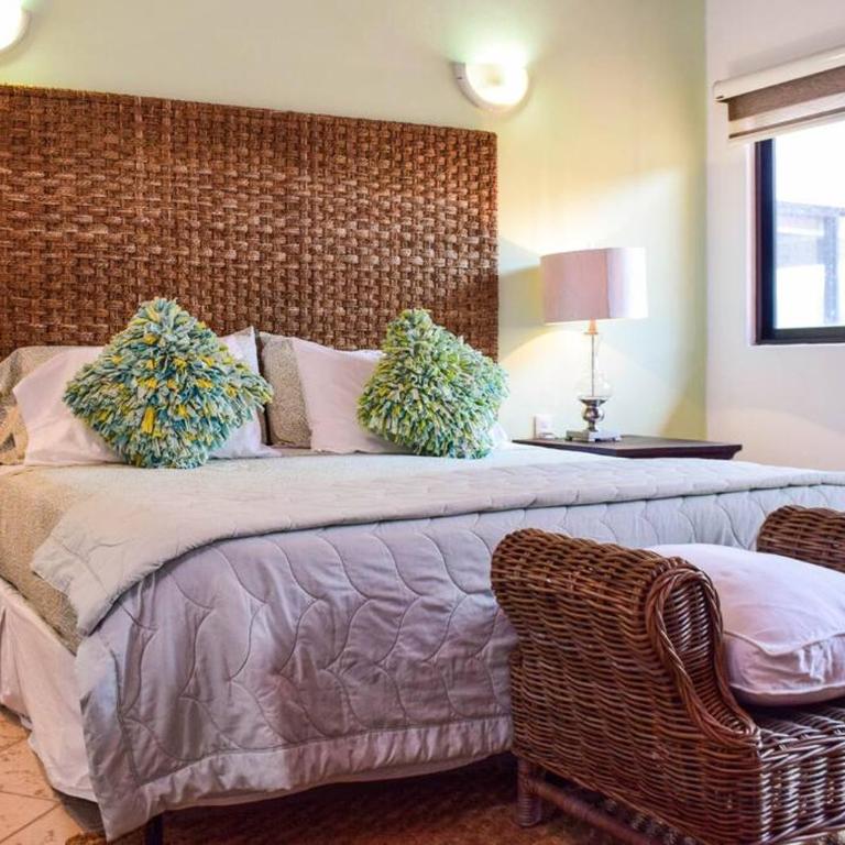 Villa Familiar en exclusivo condominio playacar - Three-Bedroom Villa - 25