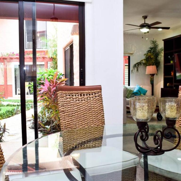 Villa Familiar en exclusivo condominio playacar - Three-Bedroom Villa - 27