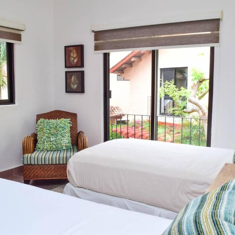Villa Familiar en exclusivo condominio playacar - Three-Bedroom Villa - 35