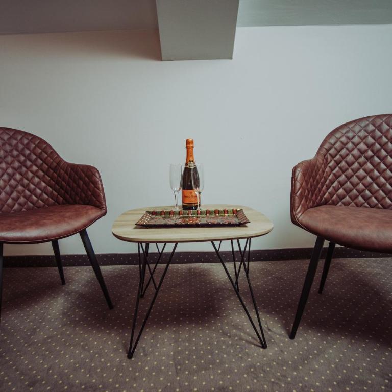 Milmari - Breakfast and pool - Standard Apartment - 3