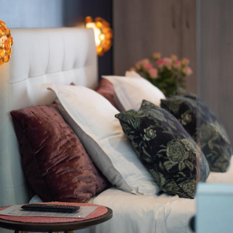 A coté de la place du pilori - Appartement Supérieur avec Spa - 4