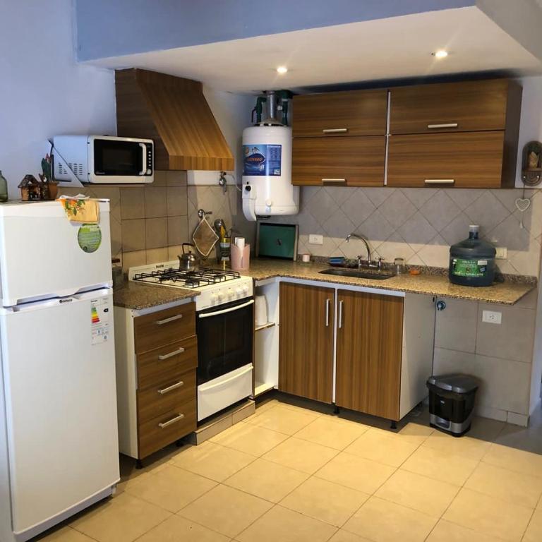 PINOT DUPLEX - Two-Bedroom Apartment - 16