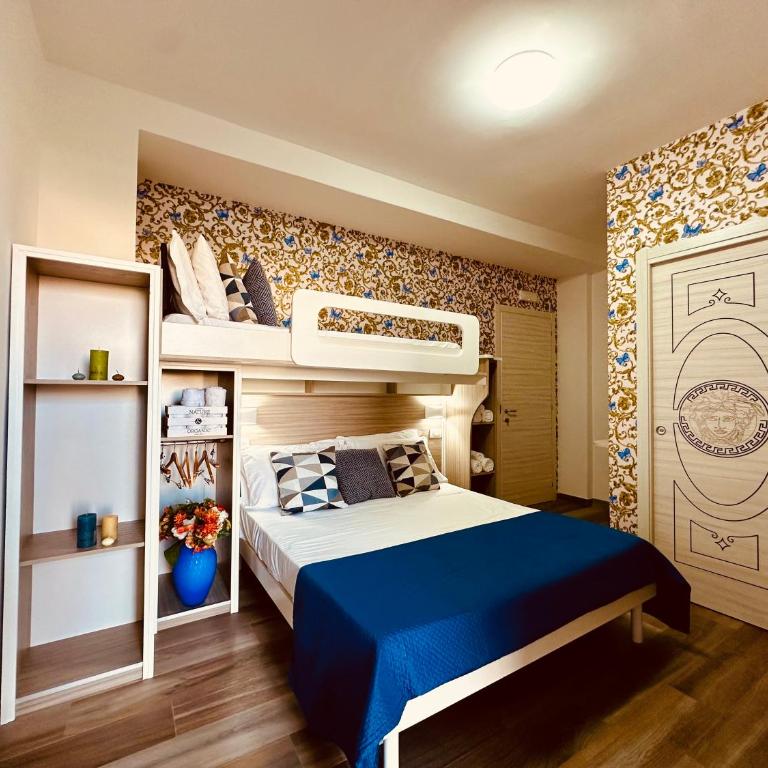 B&B THE SEA - Family Rooms - Free Parking - Superior Triple Room - 5