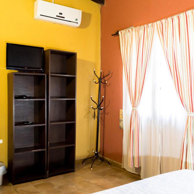 Nomada Hostel - Habitación Doble con baño compartido - 6