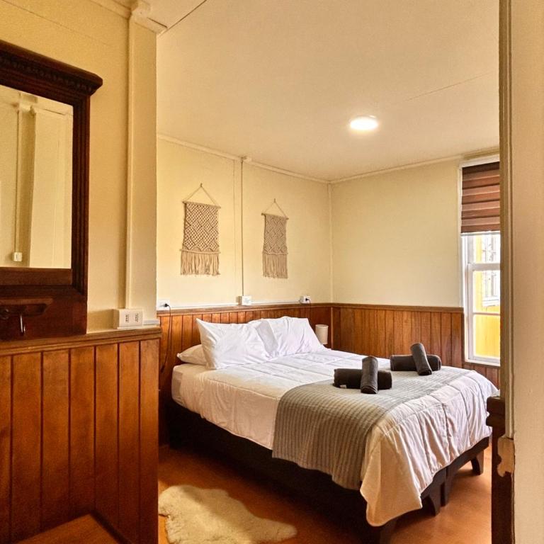 Riverline lodge - Large Double Room - 1