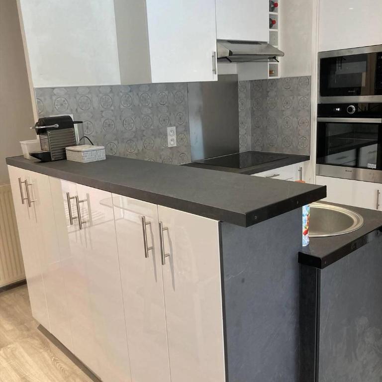Villa with swimming pool 500 m from the beach - Maison de Vacances - 8