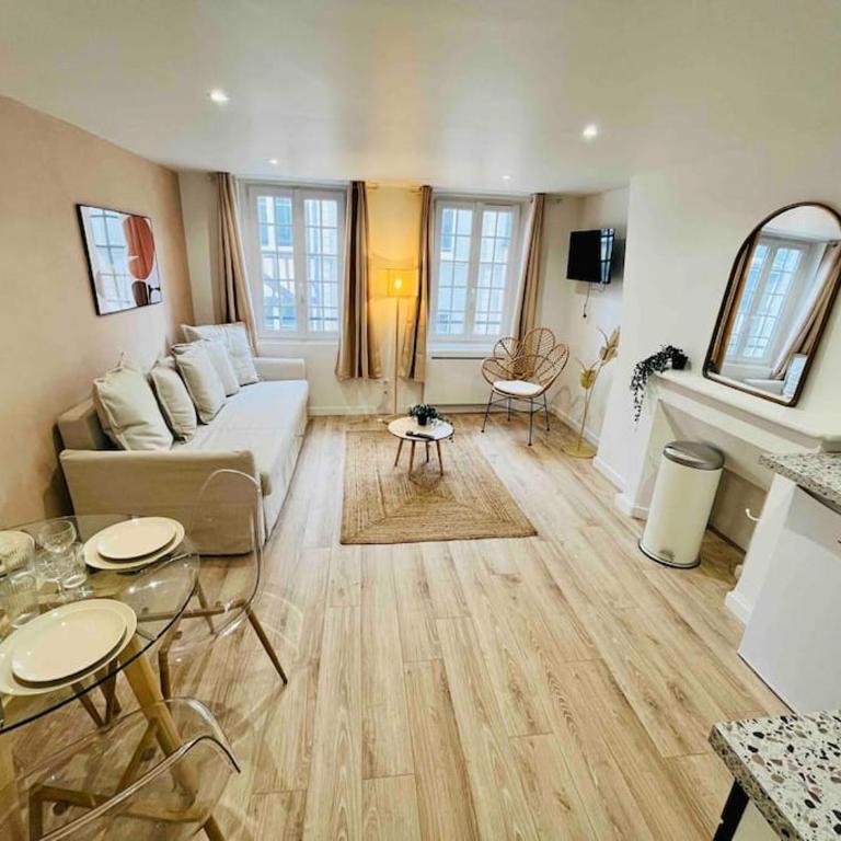 Les Hortensias - One-Bedroom Apartment - 19