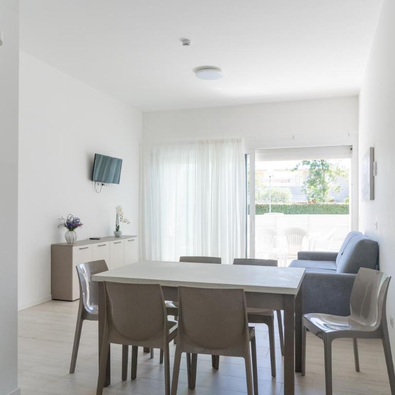 Residenza Turistica Alberghiera Blue Marine - Appartamento con 2 Camere da Letto - 3