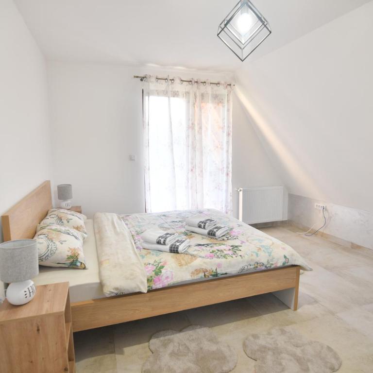Brvnara Mont 2 - One-Bedroom Chalet - 14