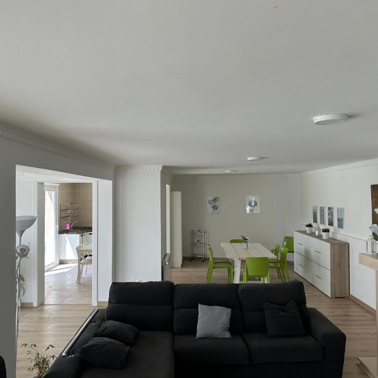 Apartagal-A Corredoira - Casa de 4 dormitorios - 4