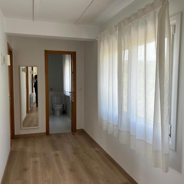 Apartagal-A Corredoira - Casa de 4 dormitorios - 9