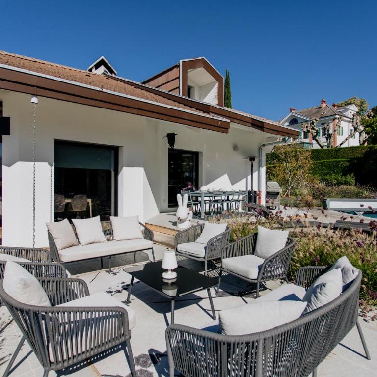 Villa du Pré Vernet - piscine, jardin, climatisation, proche lac - Villa - 23