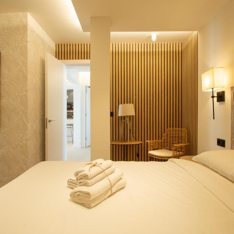 Villa Iris by Villalia - Three-Bedroom Villa - 7