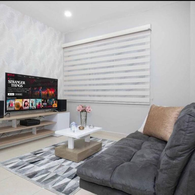 Apt Cerca a la Clínica Imbanaco - Apartamento de 2 dormitorios - 1
