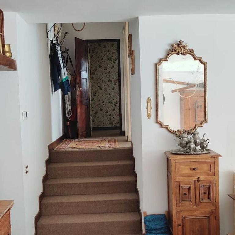Casa Madesimo - Impianto sciistico e Parcheggio - Appartamento con 3 Camere da Letto - 12