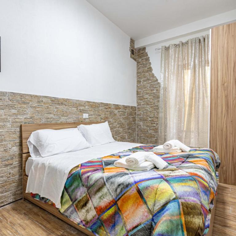 GuestHost - Casa di Angelo Vibrant Apartment - Appartamento con 2 Camere da Letto - 2