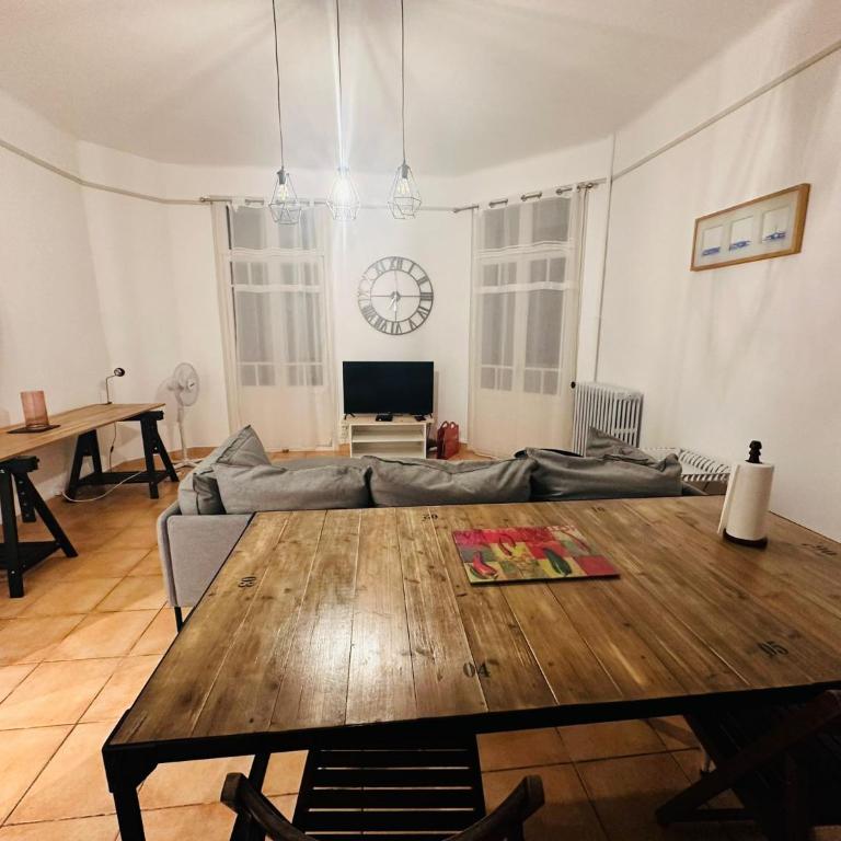 Appartement Lumineux et Spacieux 2 Chambres avec Parking Gratuit dans la Rue - Appartamento con 2 Camere da Letto - 13