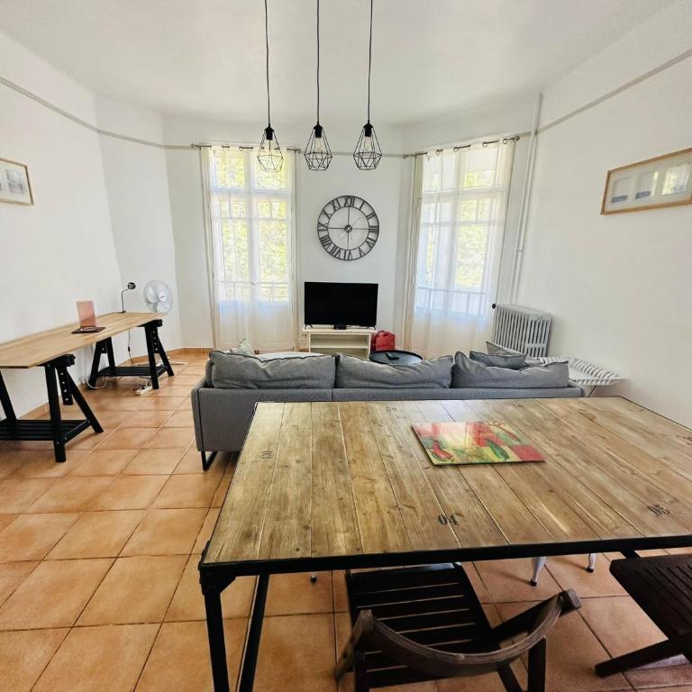 Appartement Lumineux et Spacieux 2 Chambres avec Parking Gratuit dans la Rue - Appartamento con 2 Camere da Letto - 18