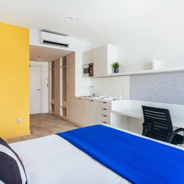 Soto House Pamplona - Deluxe Room - 5