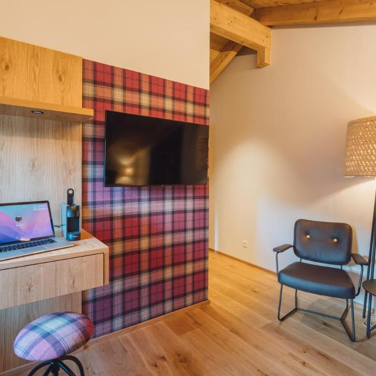 Hotel Walliserkanne - Doppel- oder Zweibettzimmer - 6