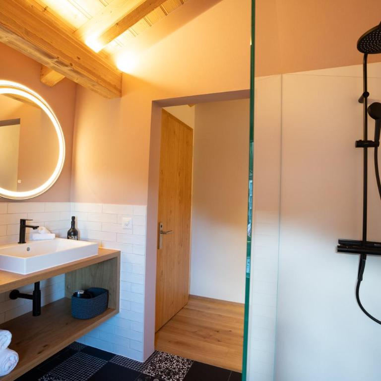 Hotel Walliserkanne - Doppel- oder Zweibettzimmer - 7