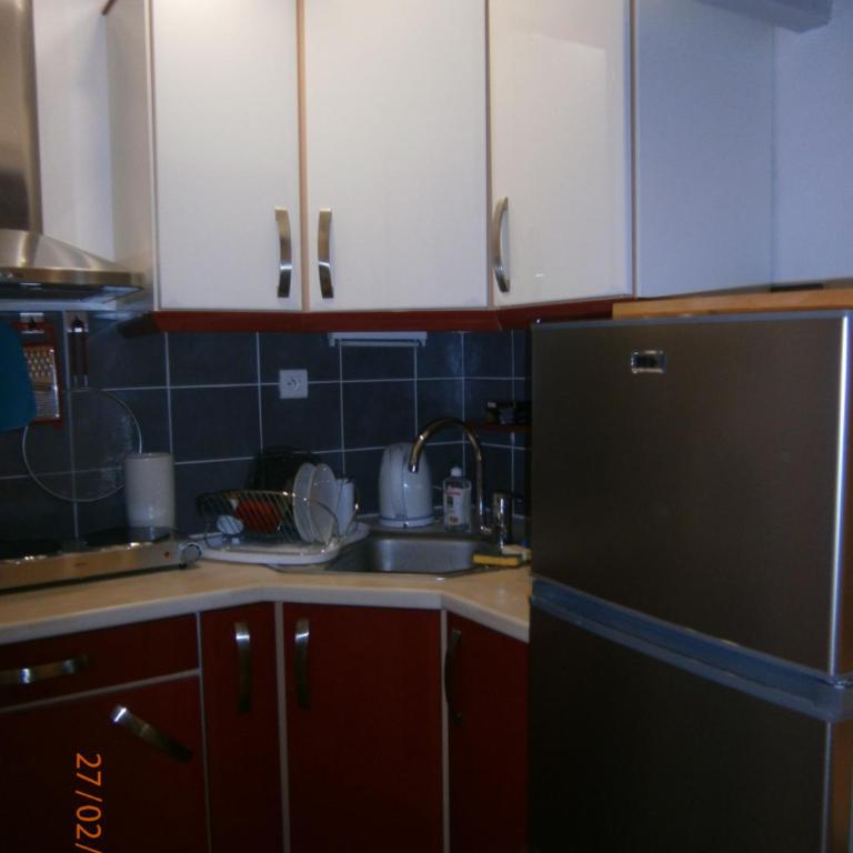 Agréable studio avec cave et parking privatif - Appartement 1 Chambre - 4