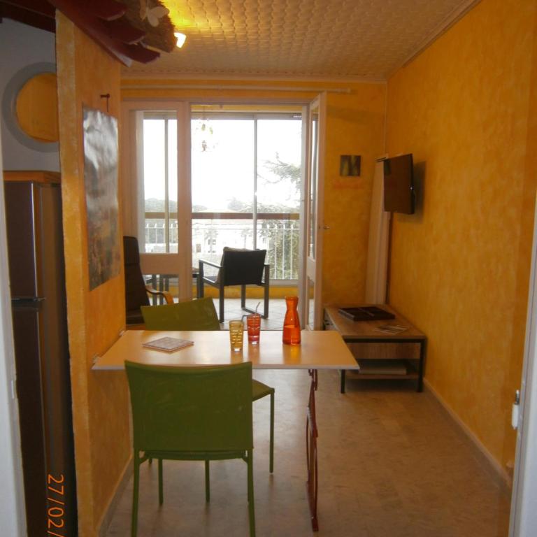 Agréable studio avec cave et parking privatif - Appartement 1 Chambre - 7