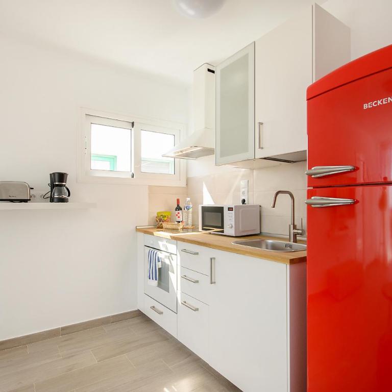 Red Volcano - Pool and Gym in Sport Center Fariones included By Lanzarote Vacation Homes - Casa con 1 dormitorio - 11