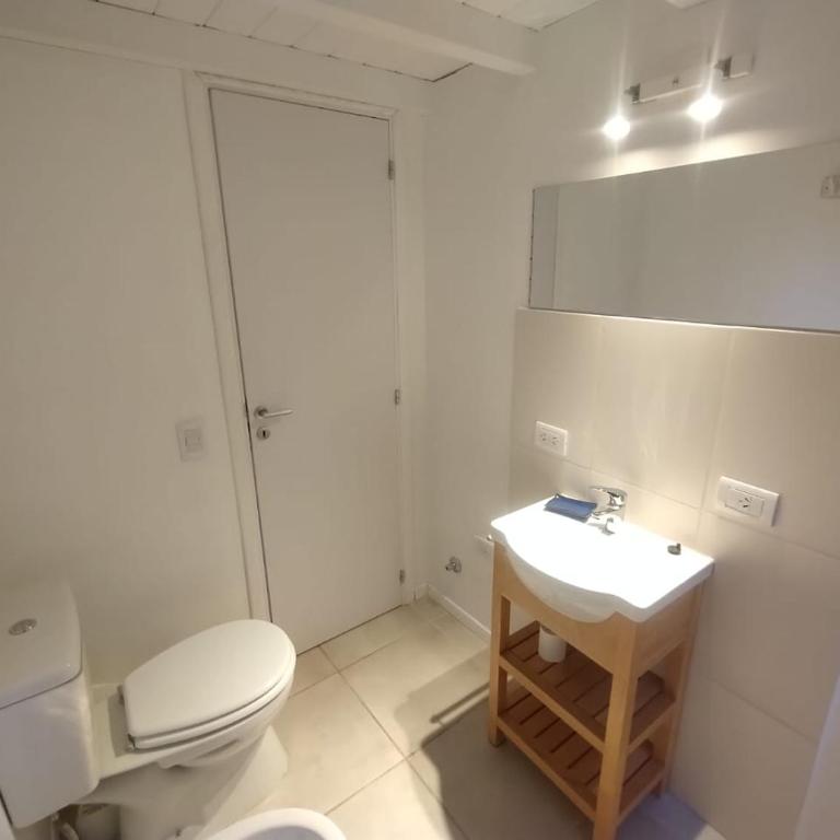 Casa nueva en Bariloche a orillas del Nahuel Huapi - Casa con 1 dormitorio - 9