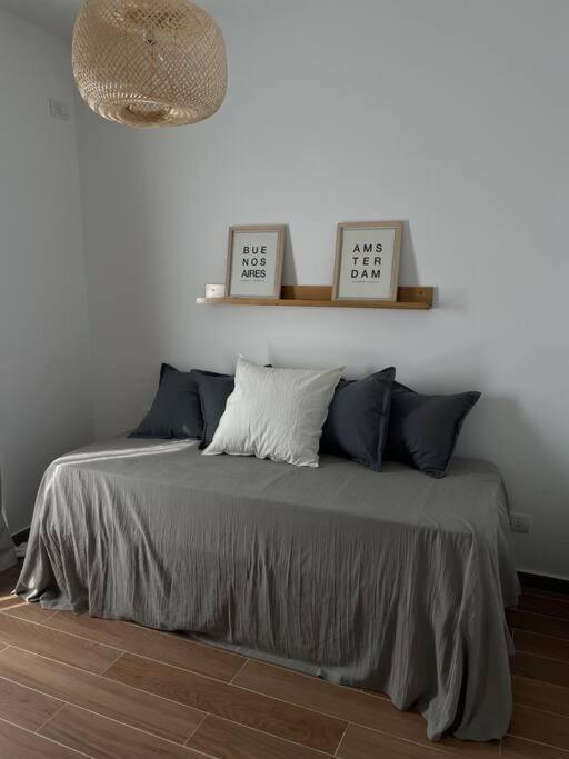 Impactante depto de Categoria ! - Three-Bedroom Apartment - 2
