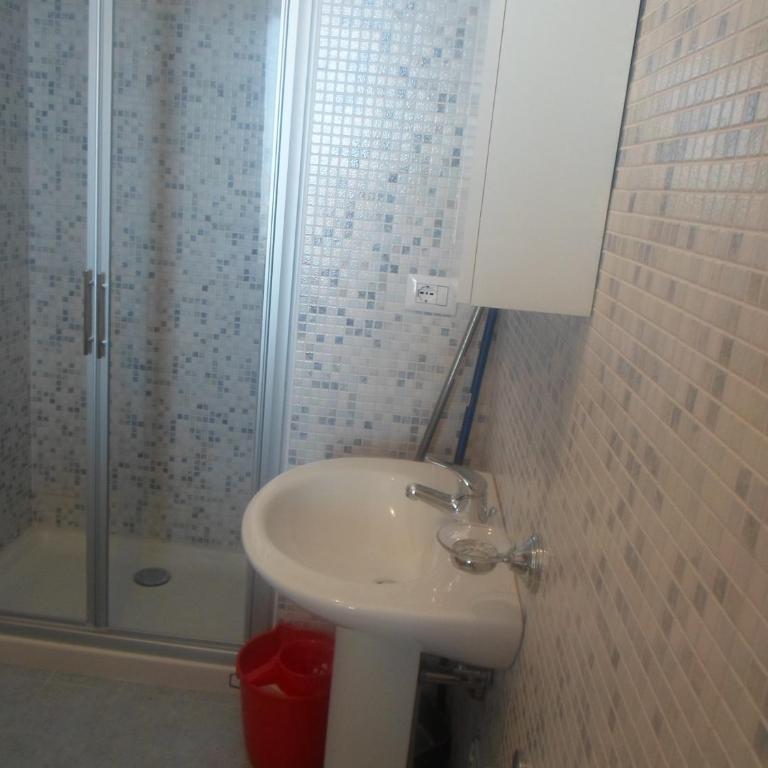 VillaGiuditta Casa Vacanza - Casa con 3 Camere da Letto - 11