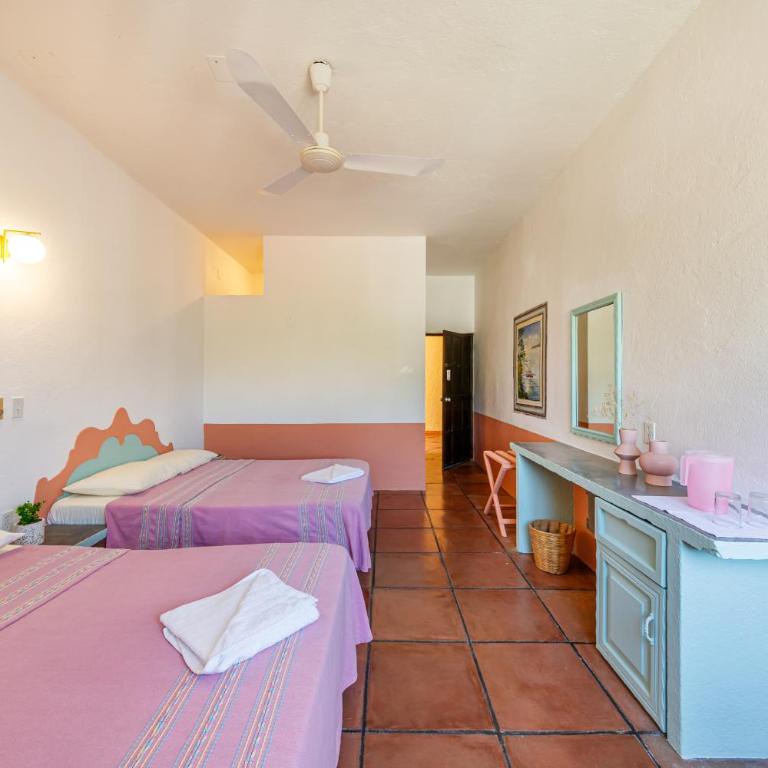 Hotel Flor de Maria - Adults Only - Habitación Doble Estándar con 2 camas dobles - 2