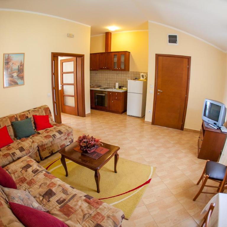 Apartments Stefan - One-Bedroom Apartment - "Solo" building - 5