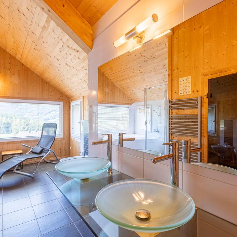 Almdorf Hohentauern by ALPS RESORTS - Premium-Chalet Nr. 18 mit Sauna und Whirlpool - 4