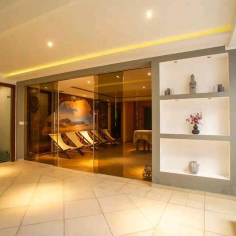 Modern Top Floor Sea View 3BR with Pools, Spa & Fitness - Apartment with Sea View - 29