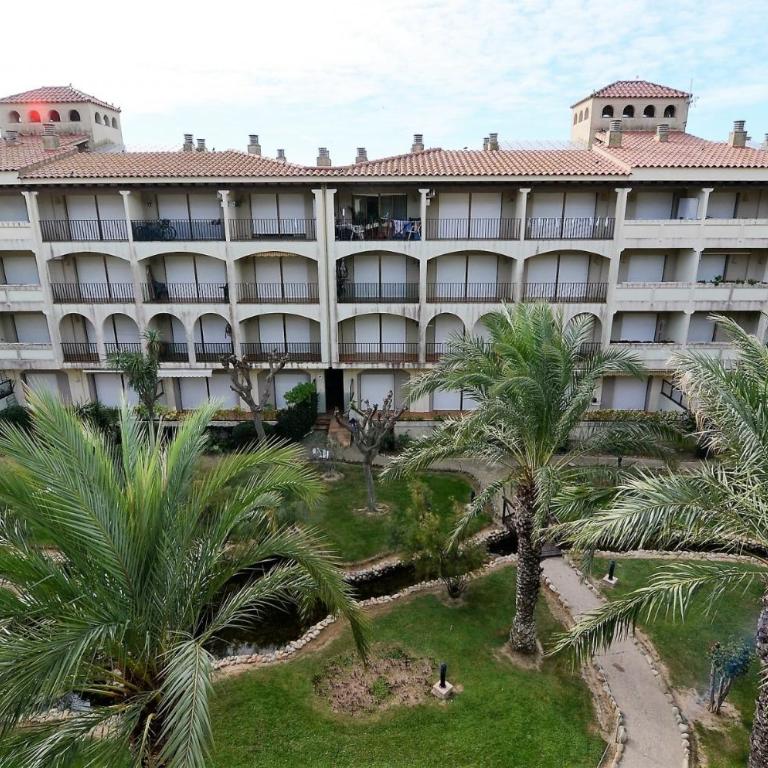 JARDINS DEL MAR 20 - Two-Bedroom Apartment - 6