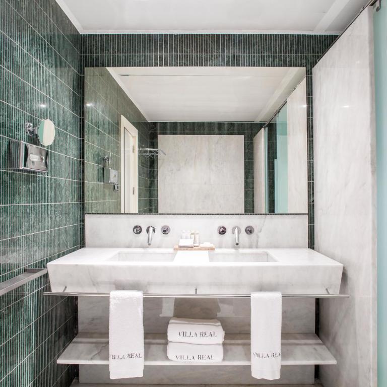 Hotel Villa Real, a member of Preferred Hotels & Resorts - Suite con terraza - 3