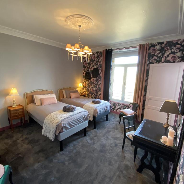 Les Lamartine-chambres d'hôtes - Grande Chambre Double - 10