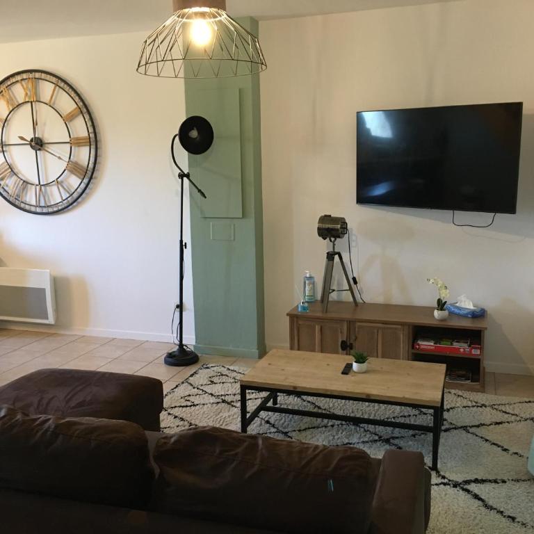 Le N5 des Hauts de Sarlat Apt Duplex Clim, Piscine, Parking - Apartamento de 2 dormitorios - 16